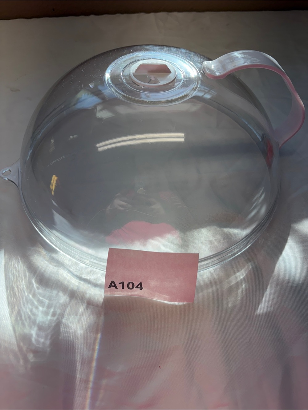 Clear Plastic Microwave Plate Cover with white Handle